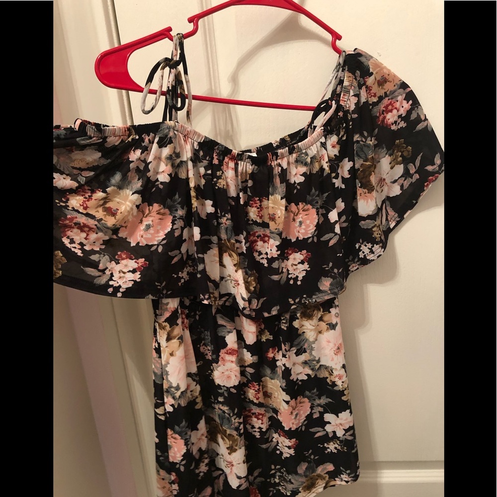 Cute spring floral shirt